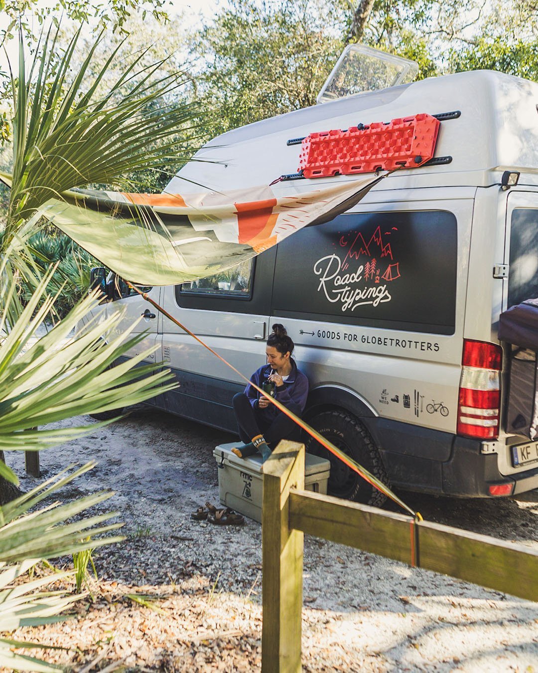 Multifunktionale Campingdecke Adventure awaits - Outdoor & Camping - MARKTSAM